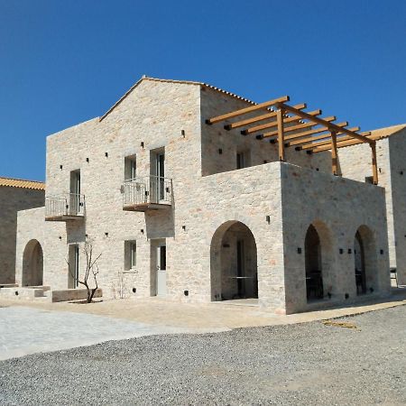 Terra Di Pietra Exclusive Suites & Apartments Areopoli Luaran gambar