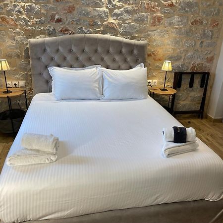Terra Di Pietra Exclusive Suites & Apartments Areopoli Luaran gambar