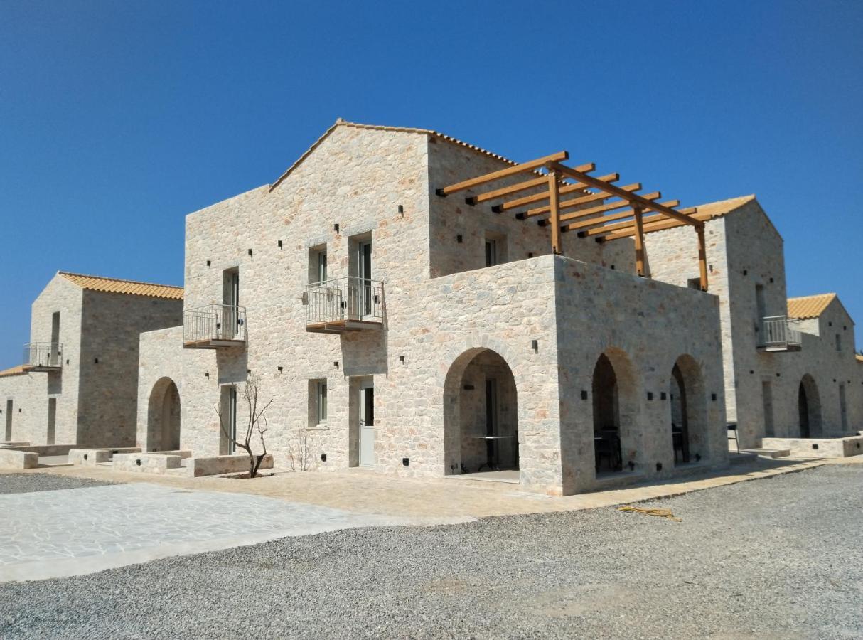 Terra Di Pietra Exclusive Suites & Apartments Areopoli Luaran gambar
