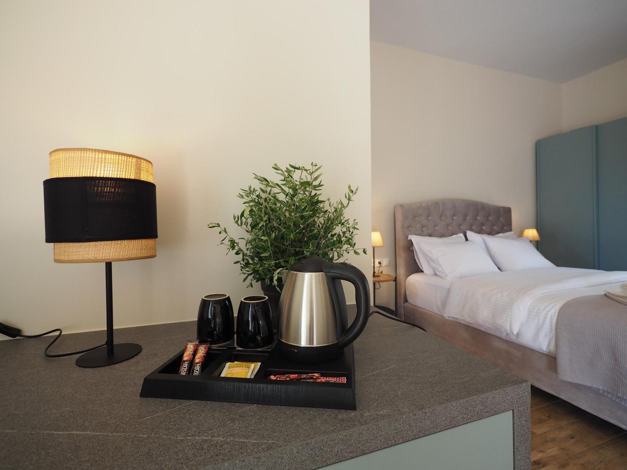 Terra Di Pietra Exclusive Suites & Apartments Areopoli Luaran gambar